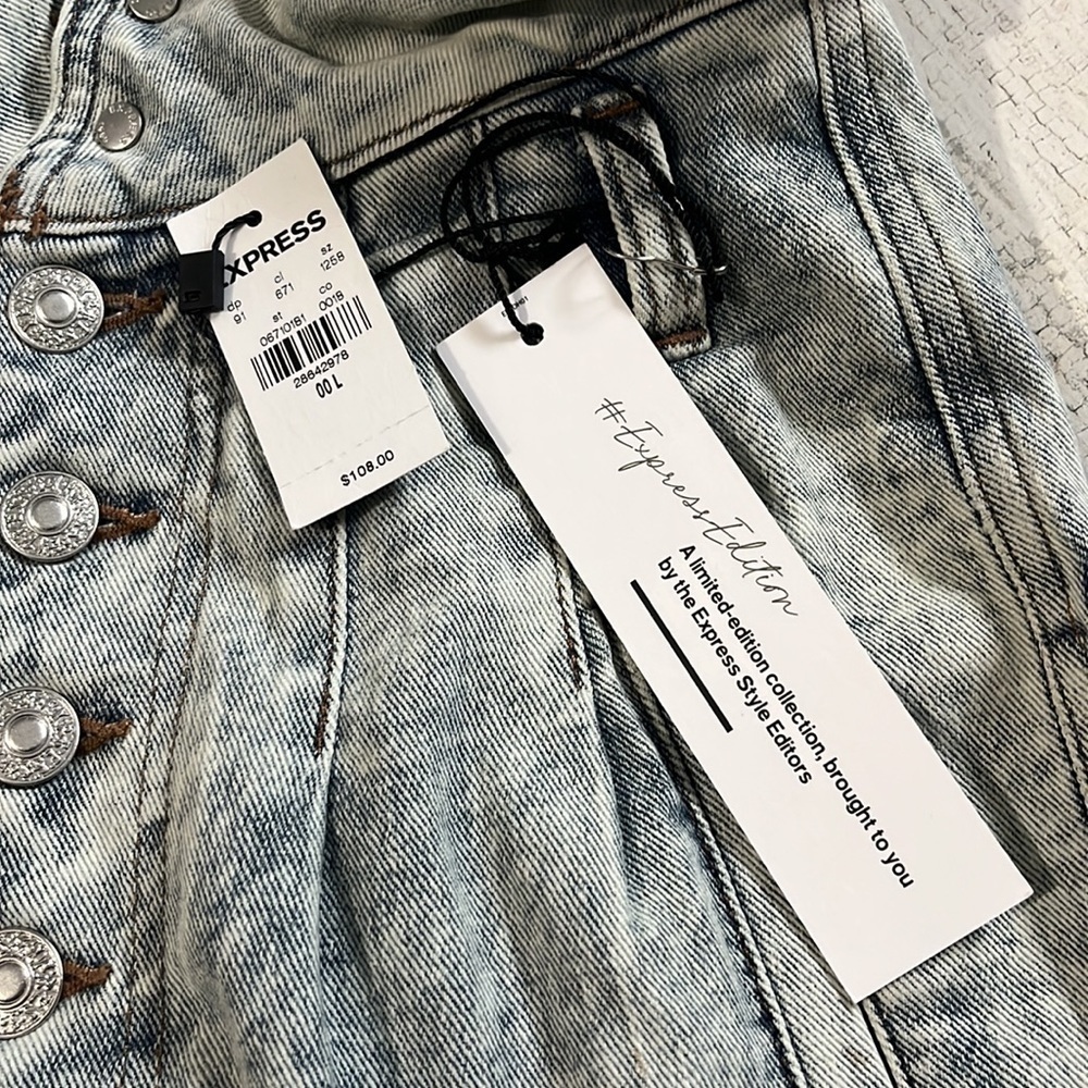 Express Editor Button Fly Acid Wash Jeans Size 00 NWT - Picture 5 of 12
